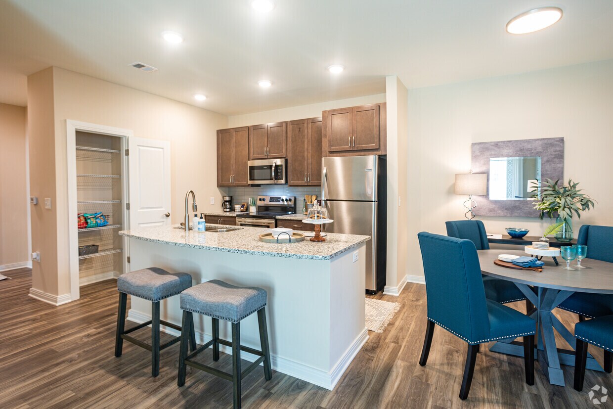 Sapphire at Centerpointe 14250 Sapphire Park Ln Midlothian, VA