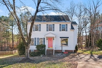 Building Photo - 11704 Park Forest Ct