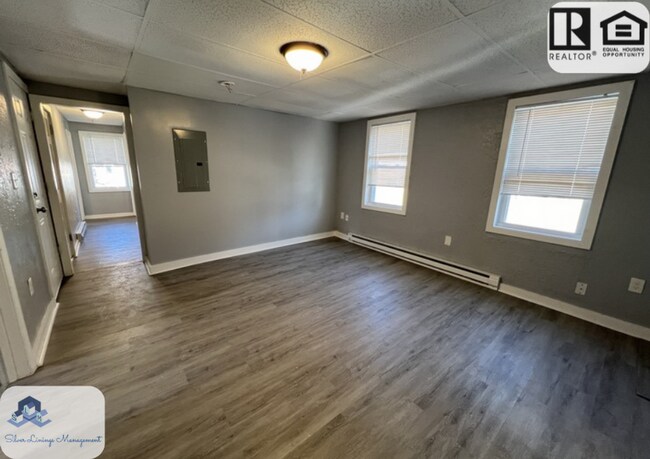 Foto del edificio - 23 Sigel St