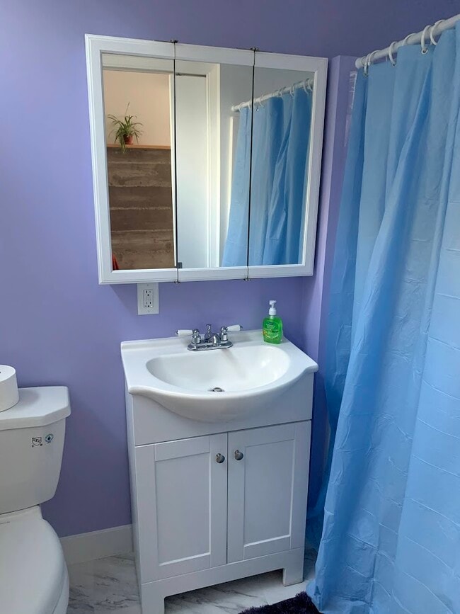 Building Photo - 2055 Barnett Way