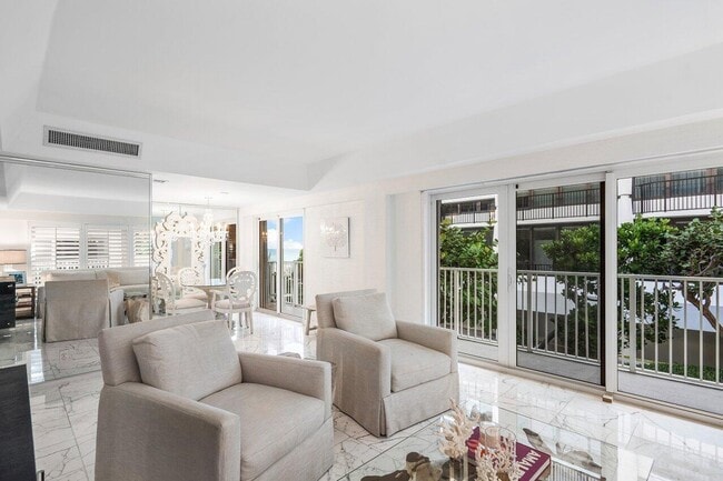 Building Photo - 350 S Ocean Blvd