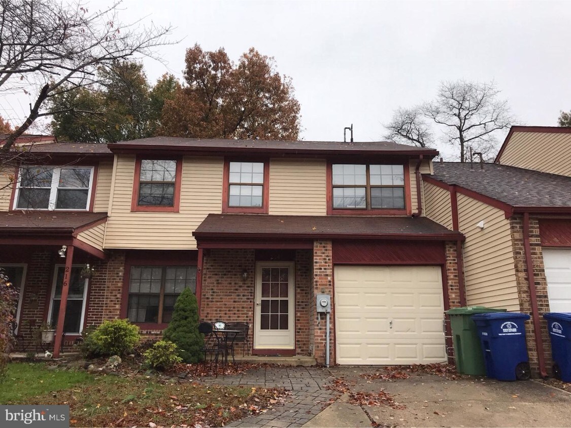 214 Foxwood Ln, Evesham Township, NJ 08053 Townhome Rentals in