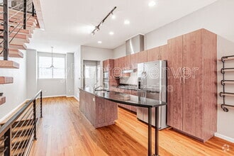 Building Photo - 1473 27th St