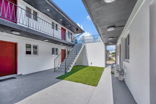 Building Photo - 1265 Sharazad Blvd