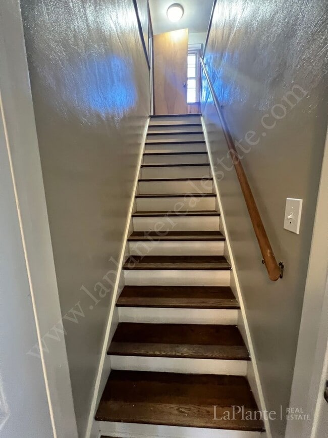 Building Photo - Cute South Toledo Home for Rent