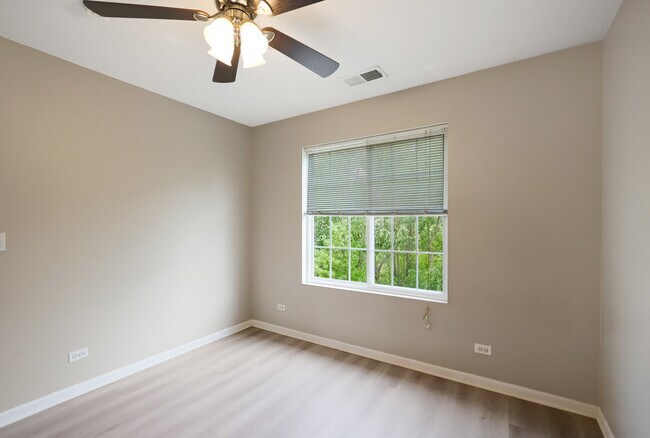 Foto del edificio - 64 Village Station Ln