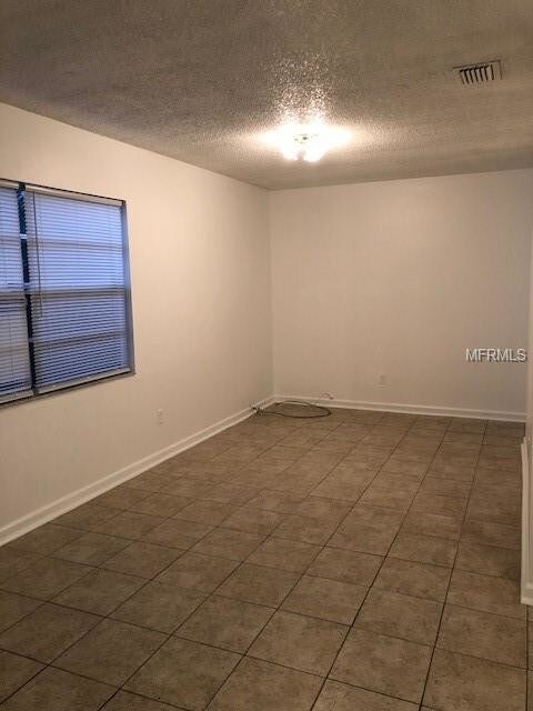 Building Photo - 3507 W San Juan St