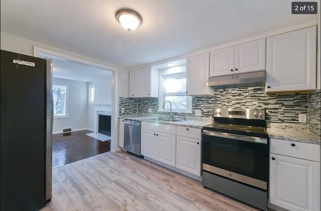 Building Photo - 12 Speight Arden