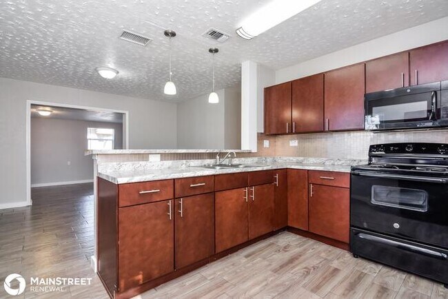 Foto del edificio - 5204 80th St S, Tampa, FL 33619