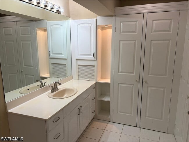 Foto del edificio - 1600 Mandarin Rd