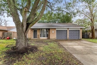 Building Photo - 2831 Heritage Bend Dr
