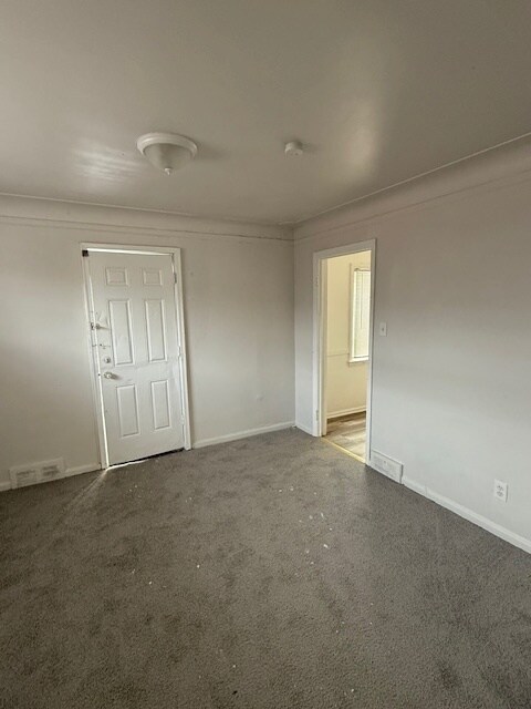 Foto del edificio - 15082 Rochelle St