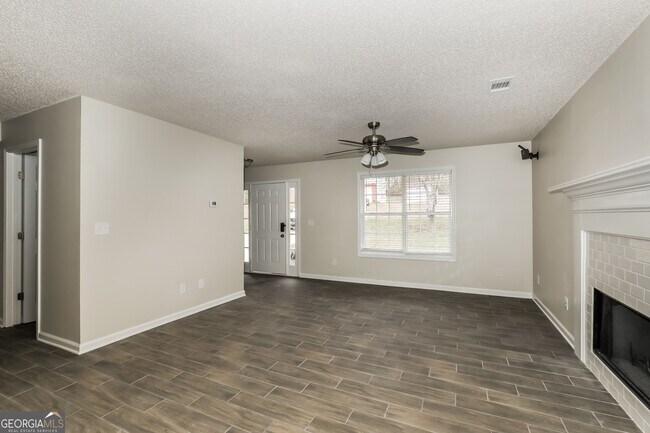 Foto del edificio - 1065 Garrison Ct