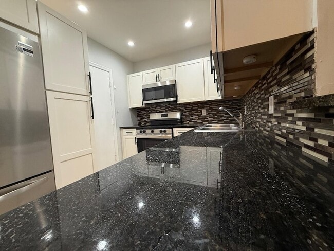 Foto del edificio - 5700 NE 22nd Way