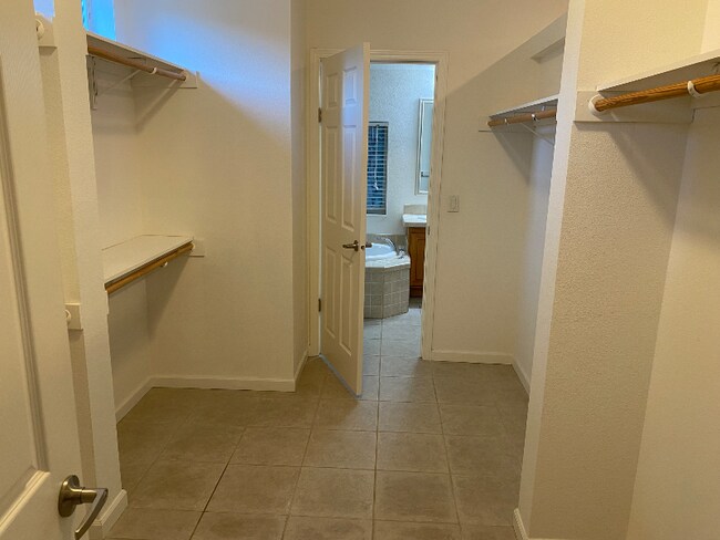 Foto del edificio - 40871 Orchard Ln