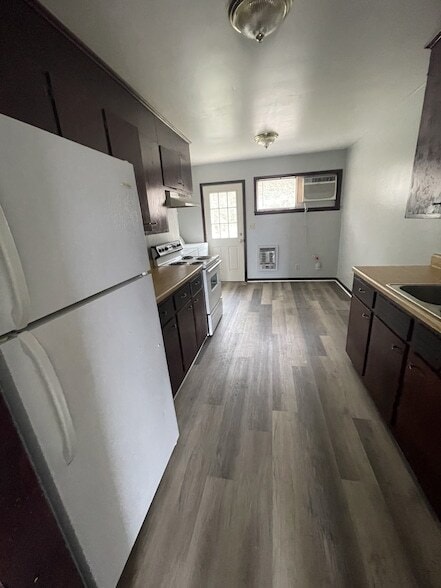 Building Photo - 119 Edgehill Dr