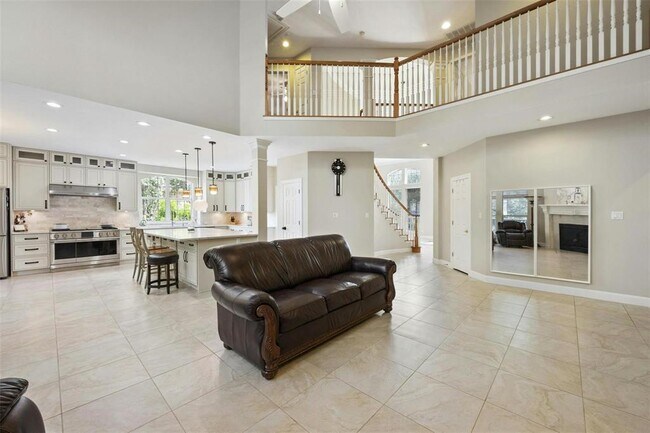 Foto del edificio - 10700 Hastings Ln