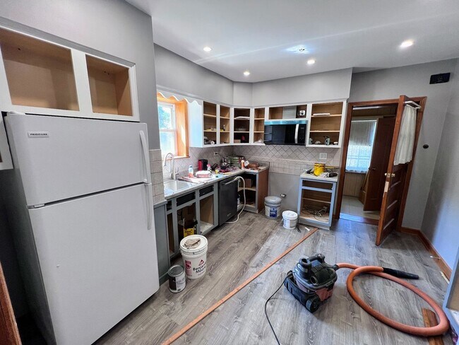 Foto del edificio - 4934 N Marmora Ave