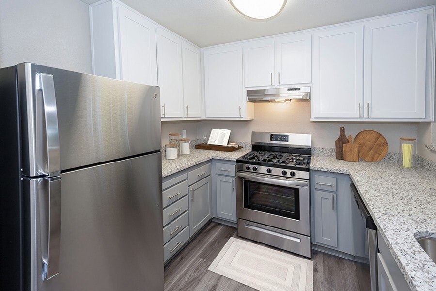 Gateway San Leandro 902 Davis St San Leandro, CA