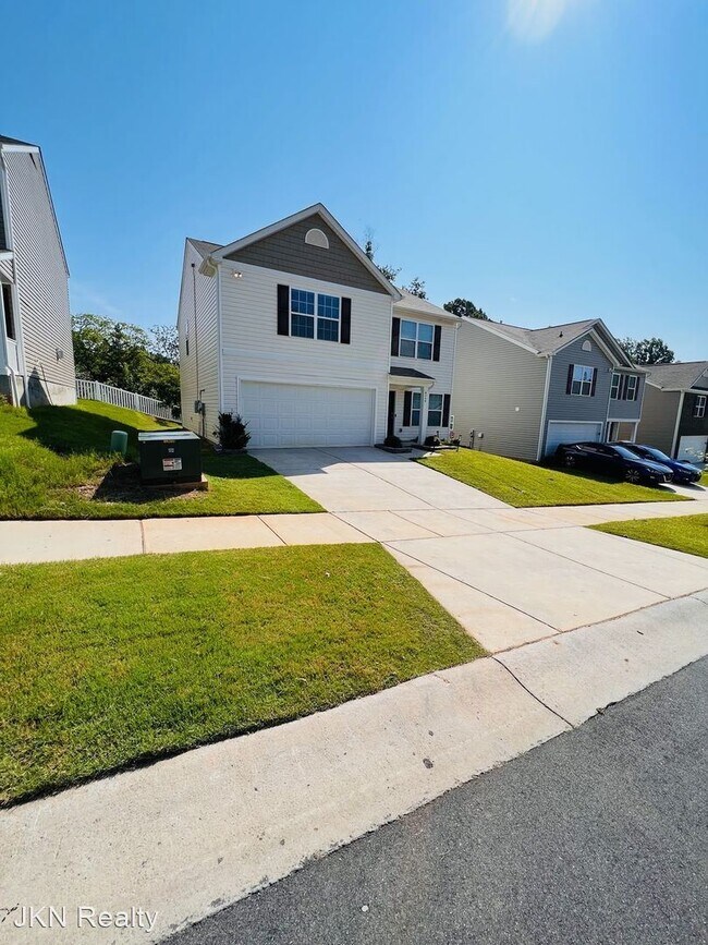 Building Photo - 4 br, 2.5 bath House - 8040 Starnes Randal...