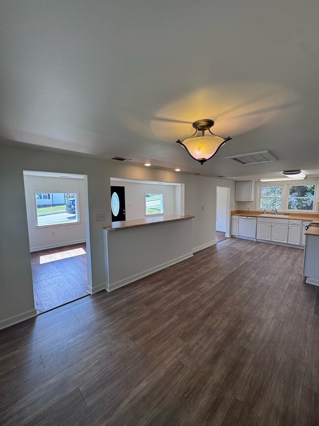 Foto del edificio - 113 Calhoun St