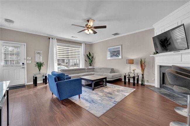 Foto del edificio - 13300 Morris Rd