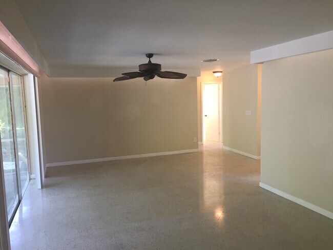 Foto del edificio - SE Cape Coral Pool Home