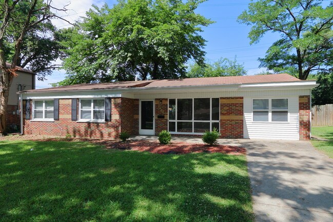 Building Photo - 8682 Spoon Dr