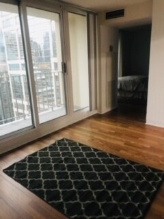 Foto del edificio - 200 N Dearborn St