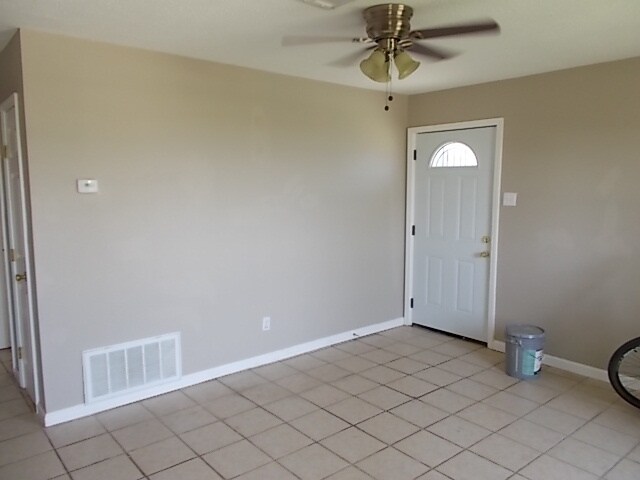 Foto del edificio - 13501 N Nemours St