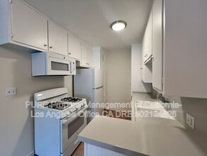 Building Photo - 4427 Murietta Ave