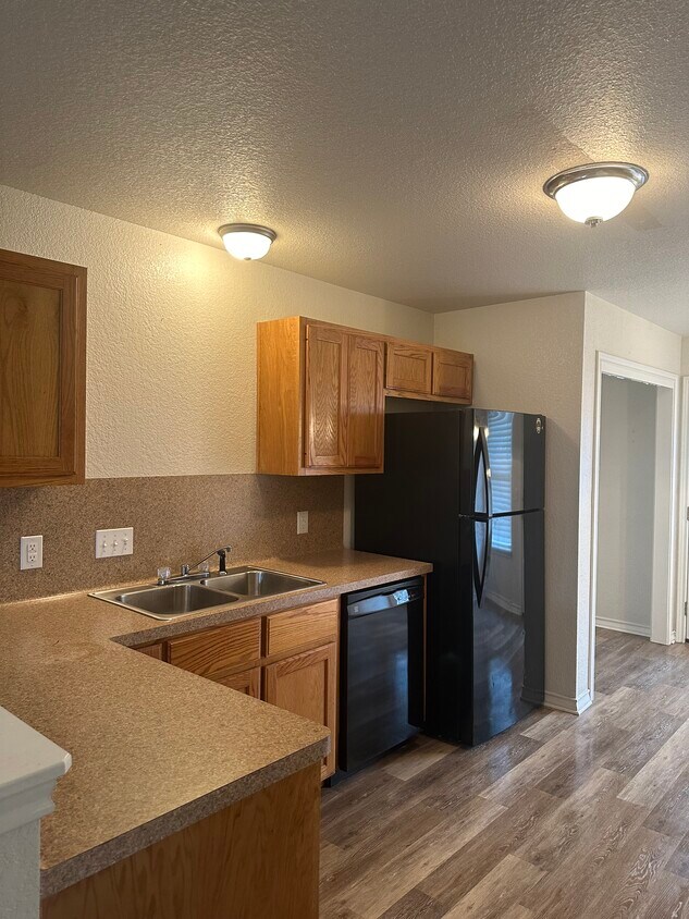 Foto principal - 401 East St