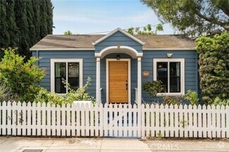 Building Photo - 1812 Las Flores Dr