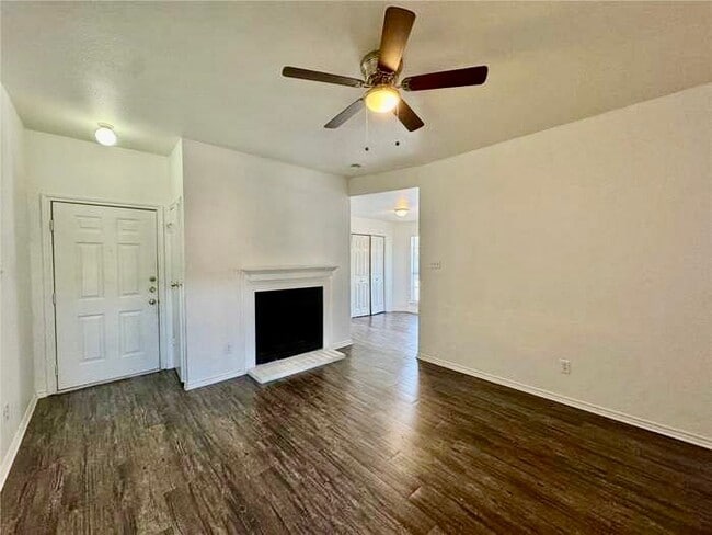 Photo - 1114 Holly St Townhome