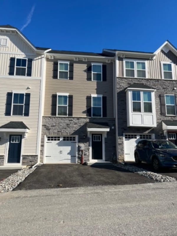 473 Paperbark Sq, West Bradford, PA 19335 Townhome Rentals in West