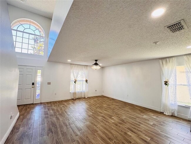 Foto del edificio - 2050 Corner Glen Dr