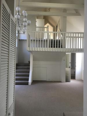 Loft Staircase - 40 Carl St