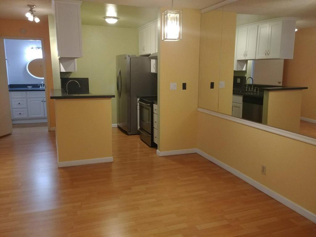 Primary Photo - 368 Imperial Way #241