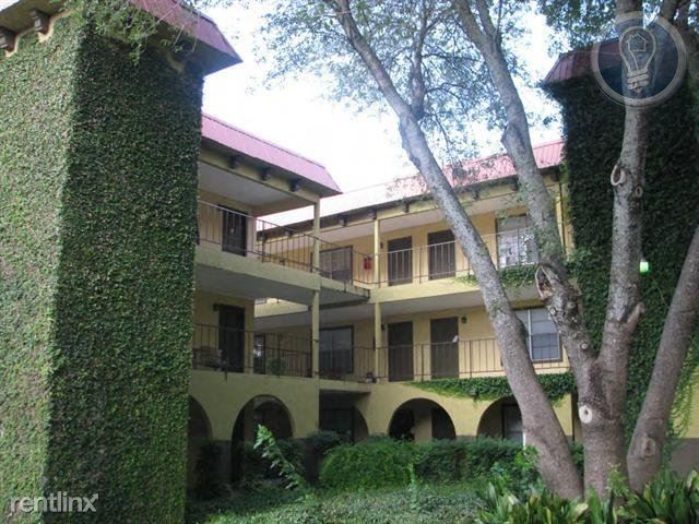 Foto del edificio - 2200 W North Loop Blvd