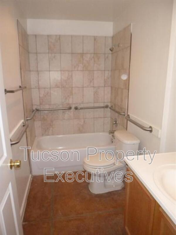 Foto del edificio - 1412 E 25th St