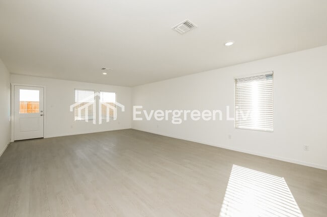 Foto del edificio - 12532 Huntington Rdg Wy