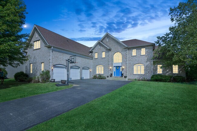 Foto del edificio - 391 Lake Run Ln
