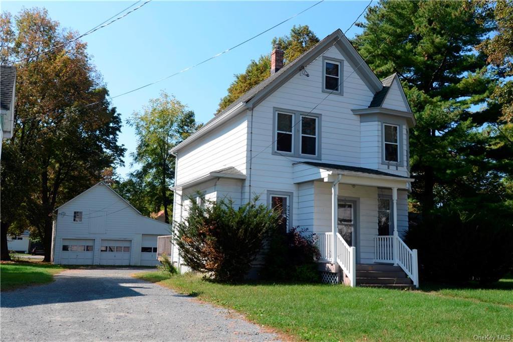 Primary Photo - 64 Borden Ave