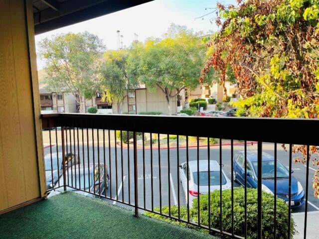 Foto del edificio - 5483 Adobe Falls Rd