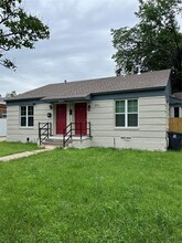 Building Photo - 2915 Falls Dr