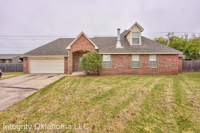 Building Photo - 4 br, 2 bath House - 2500 Patti Place