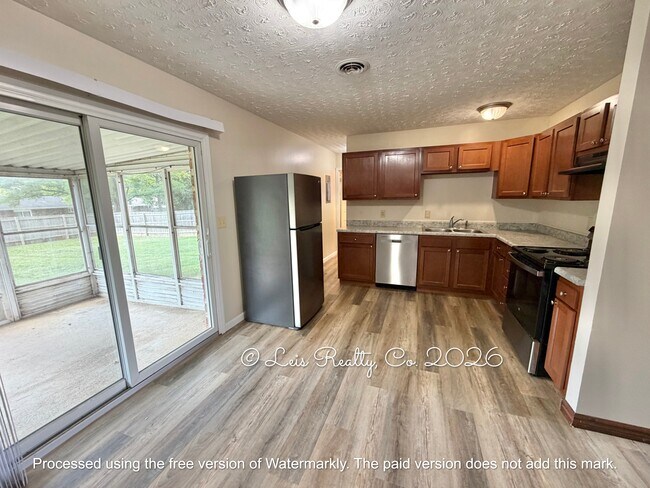 Building Photo - 1463 Skylark Dr