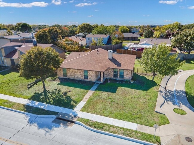 Foto del edificio - 3719 Furneaux Ln