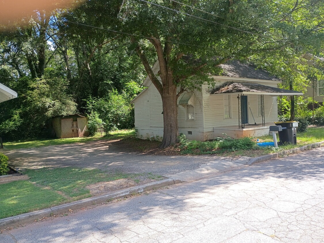 Primary Photo - 56 Cole St