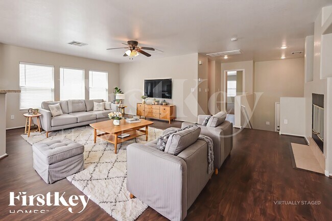 Foto del edificio - 613 Belsay Castle Ct